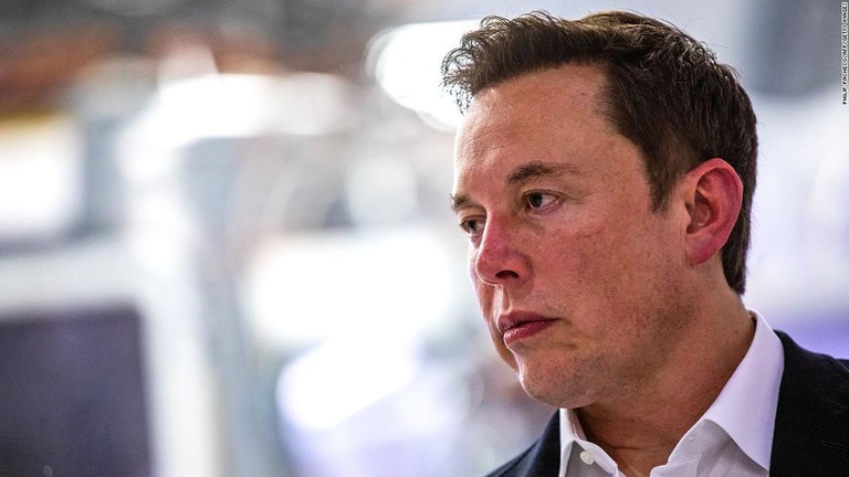 イーロン・マスク氏の娘が父親との親族関係の断絶を求めていることが分かった/Philip Pacheco/AFP/Getty Images